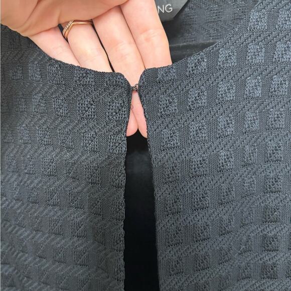 Ming Wang Long Line Black Textured Sweater Blazer - Size 0X - Picture 3 of 5